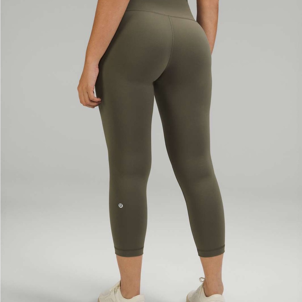 Wunder under high waist leggings 23”